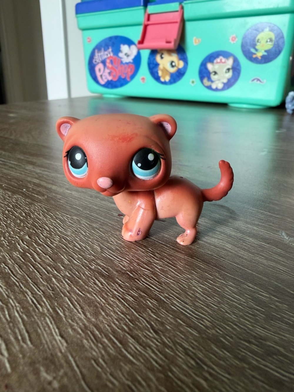 Littlest Pet Shop #334 ferret cozy care center